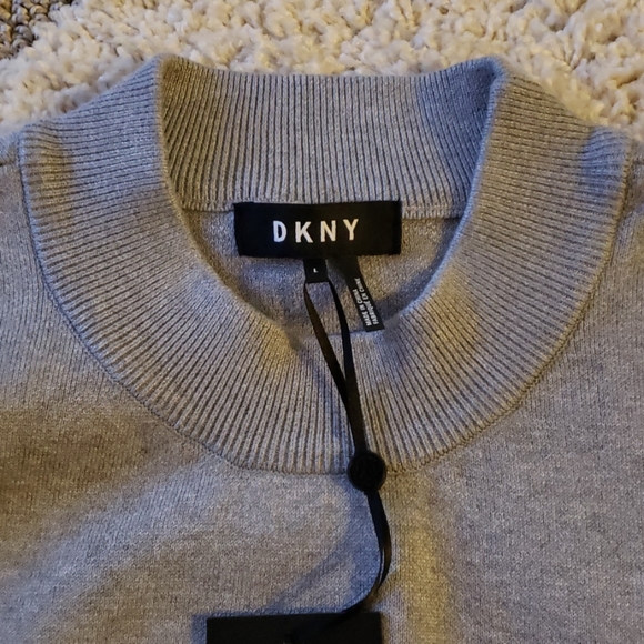 DKNY Heather Grey knit sweater - side zippers - Picture 5 of 5